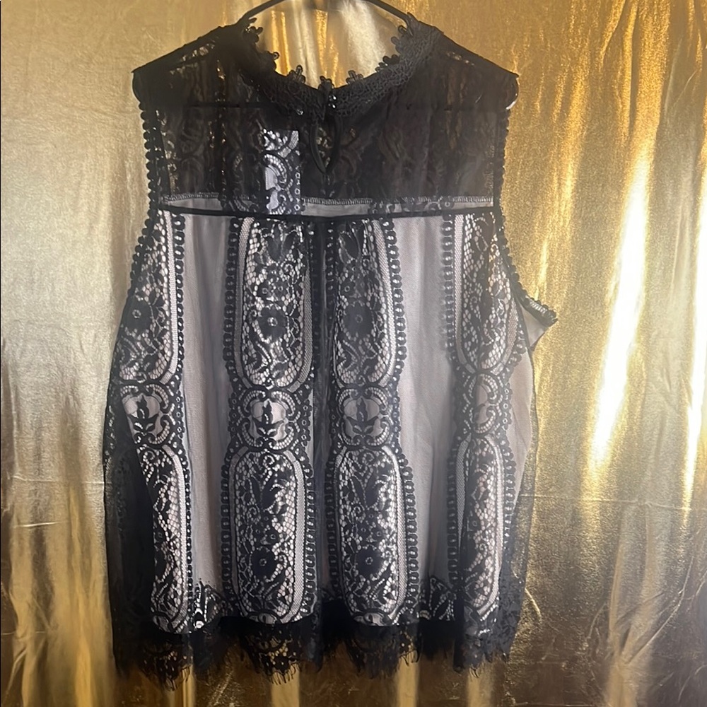 Notations Gray Sleeveless Blouse